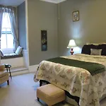 Allegheny Street Bed & Breakfast